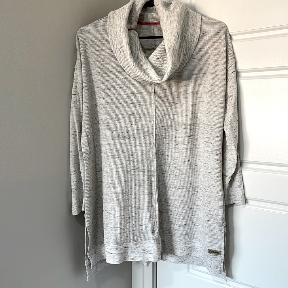 ‼️FINAL SALE‼️Calvin Klein Performance Long sleeeve shirt/ Size: 1X